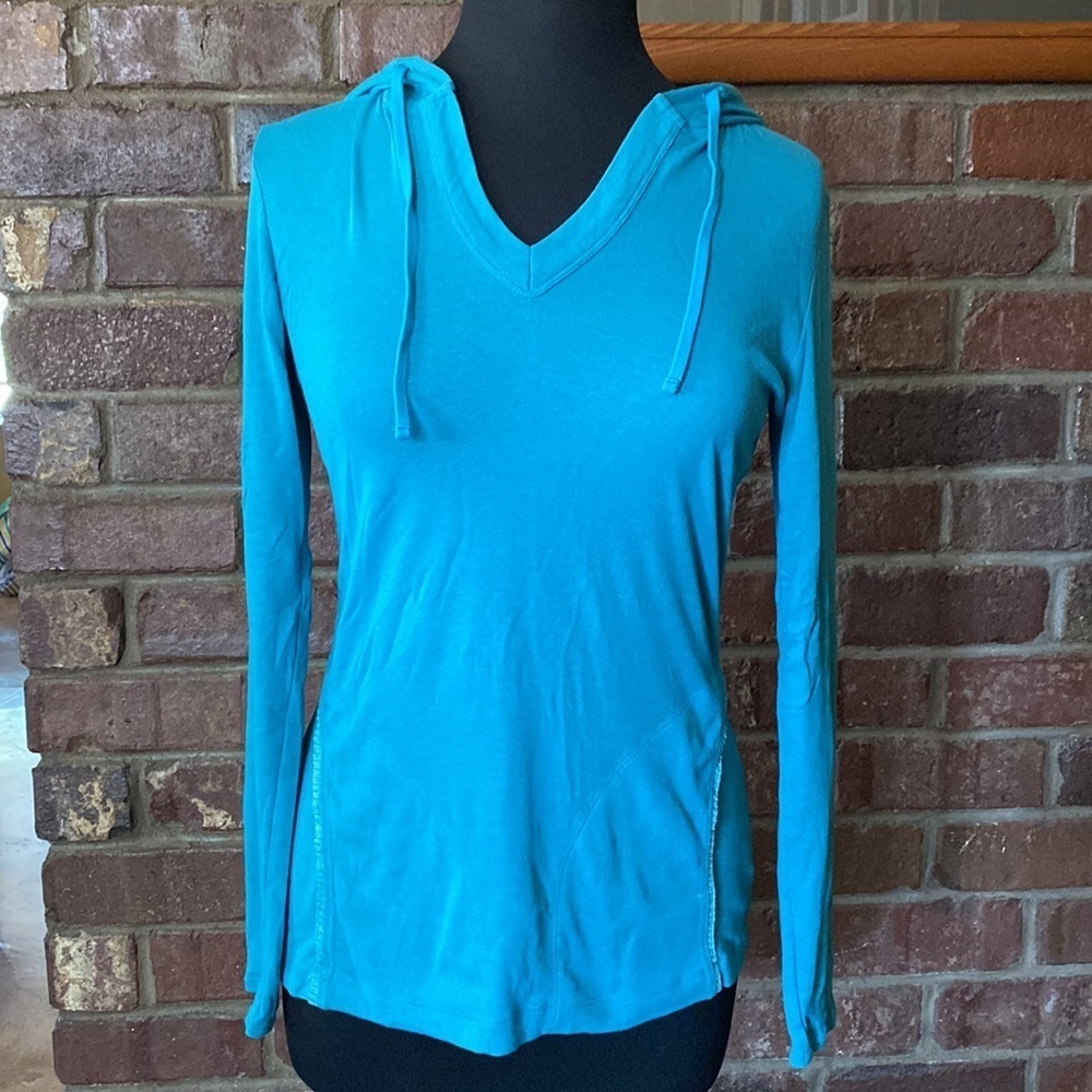 Athleta teal blue long sleeve hooded v neck hoodie top jacket